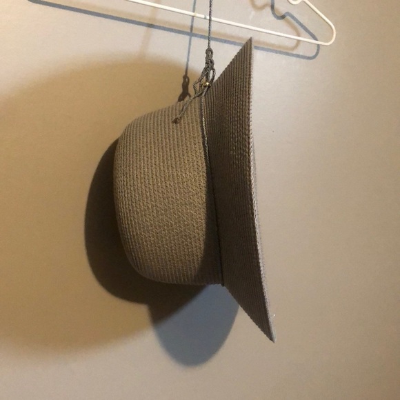 Summer hat - Picture 2 of 2